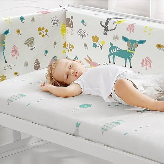 Comment et pourquoi choisir un tour de lit pour bébé ? - Mon bébé sûr